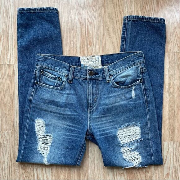 Free People Distressed Skinny Jeans - Size: 27 - Picture 3 of 9